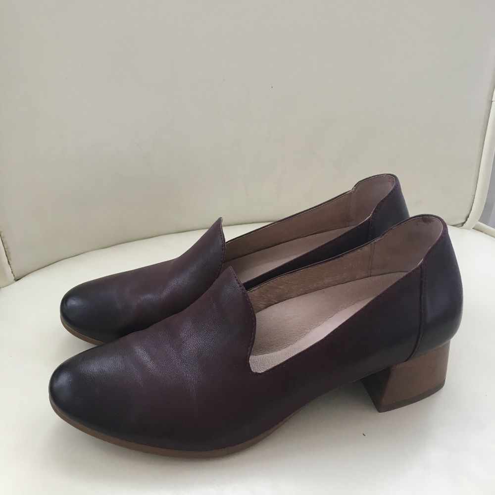 Dansko Preston Loafer (Size 38)
